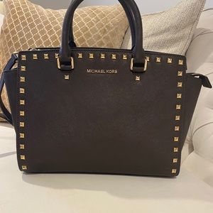 Michael Kors Selma Studded tote Bag